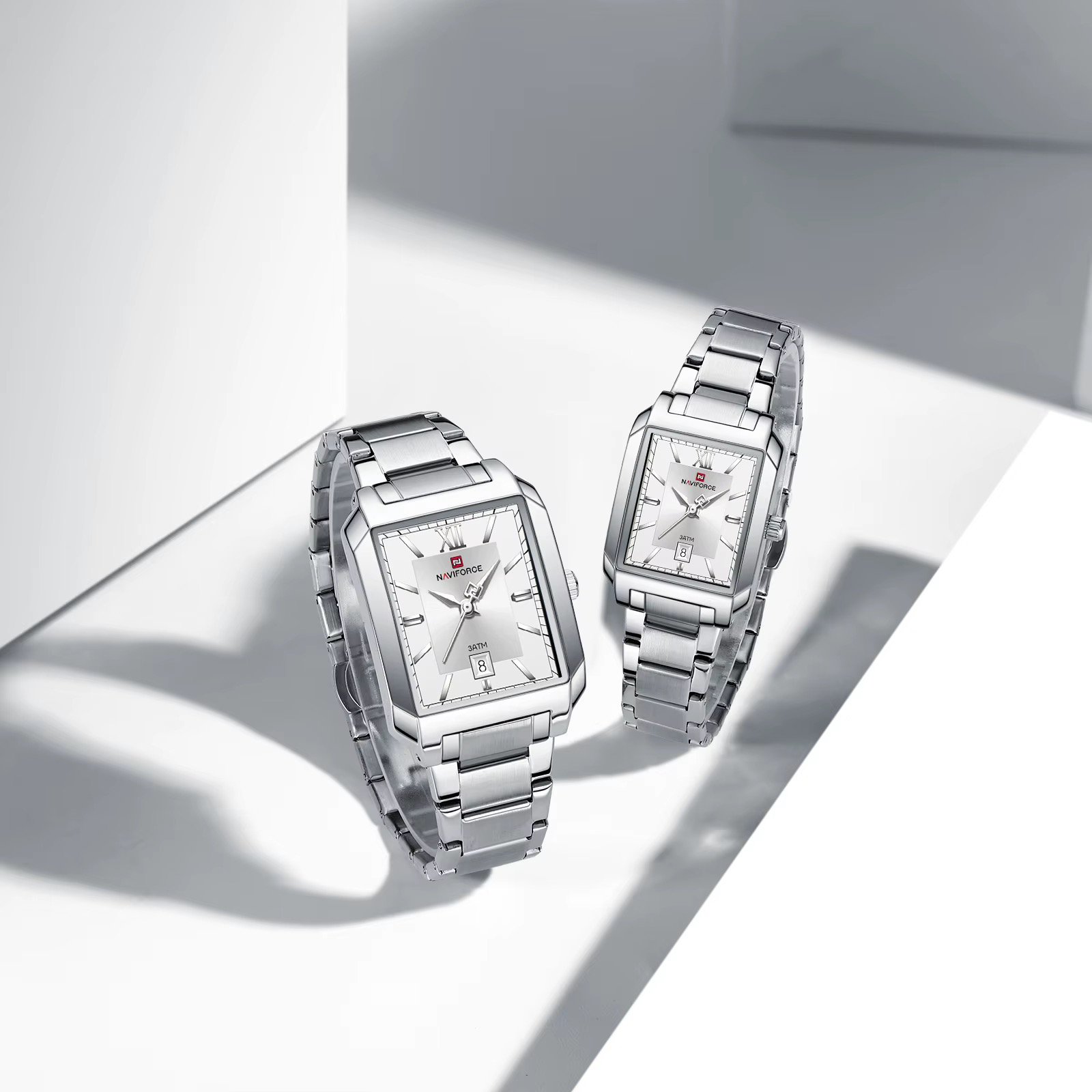 NWN_NF9251_S_CP NaviForce NF9251-Silver Couple